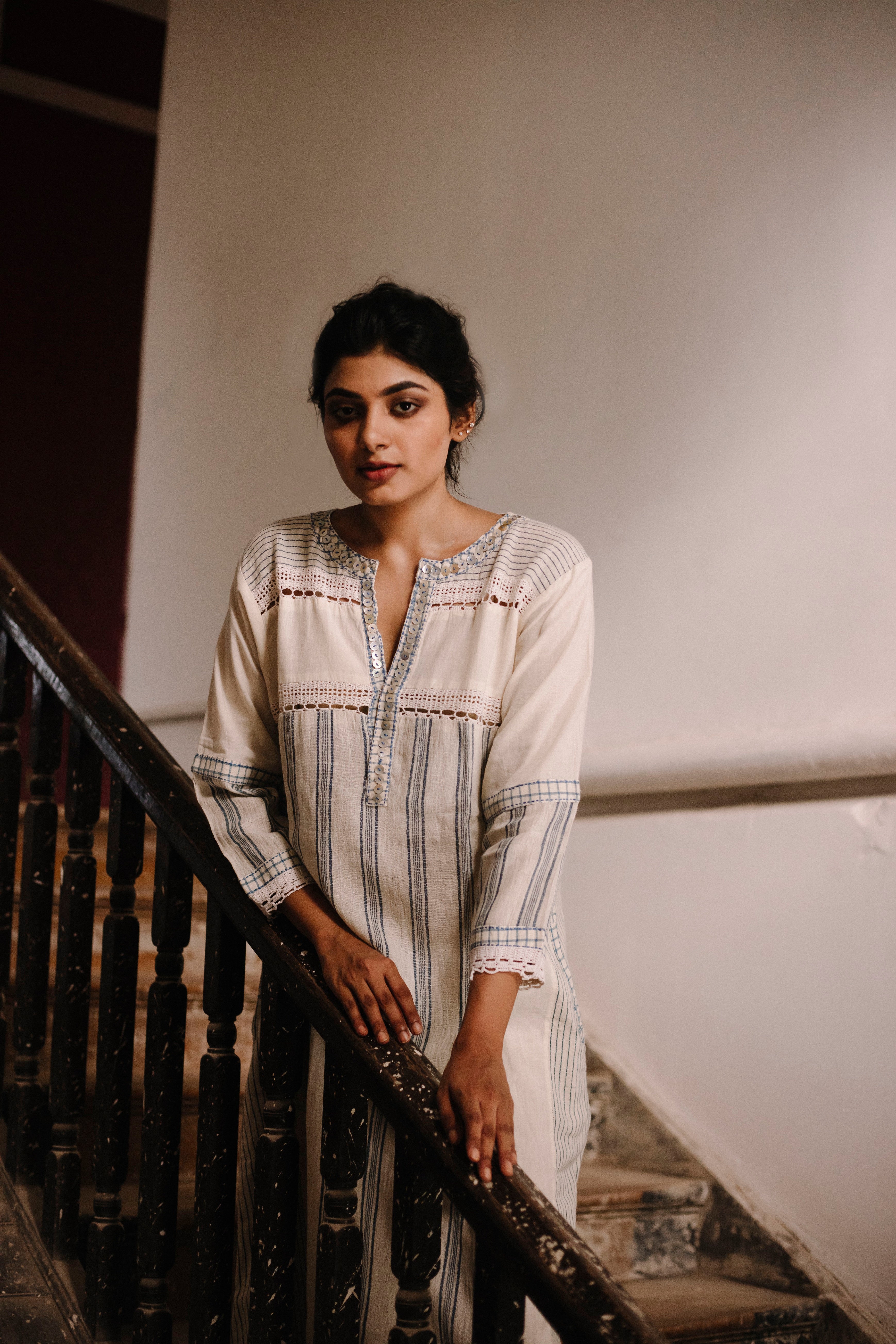 Eaden V-neck Ivory Dress