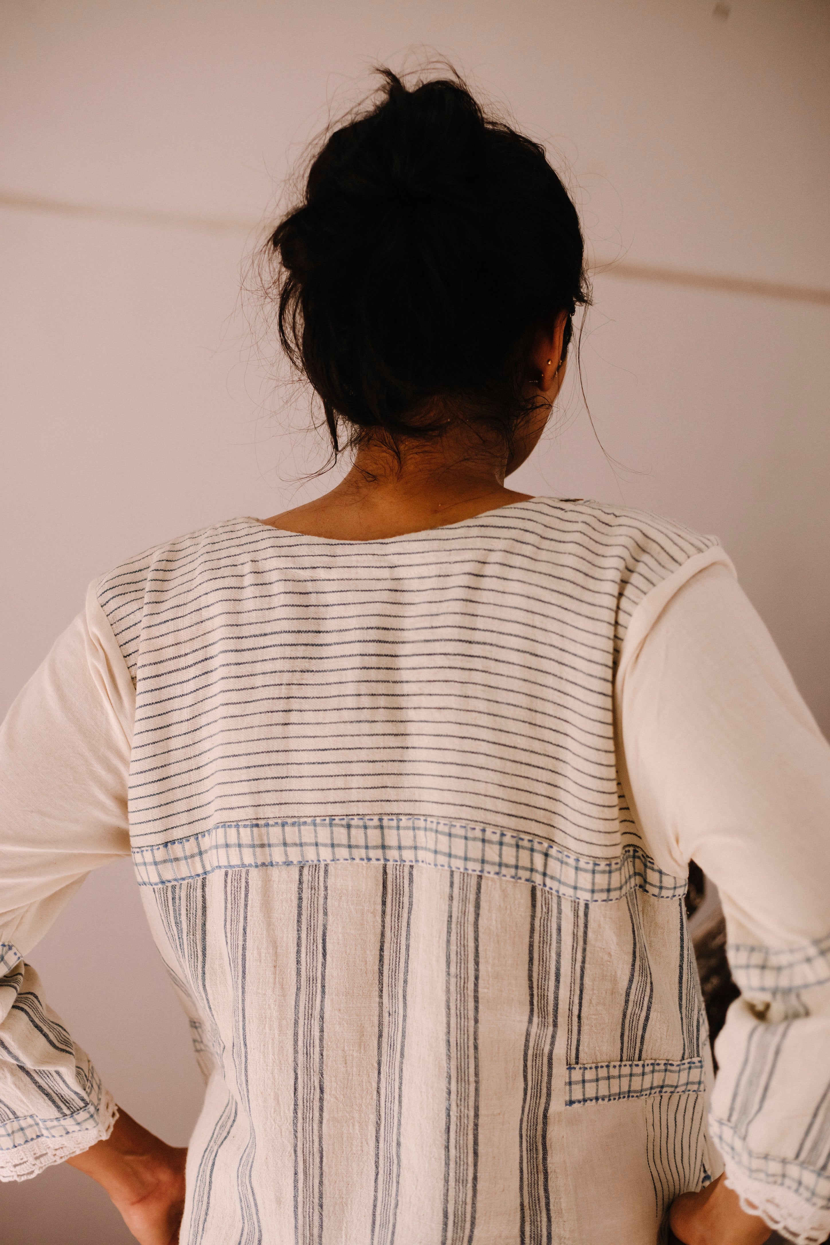 Eaden V-neck Ivory Dress