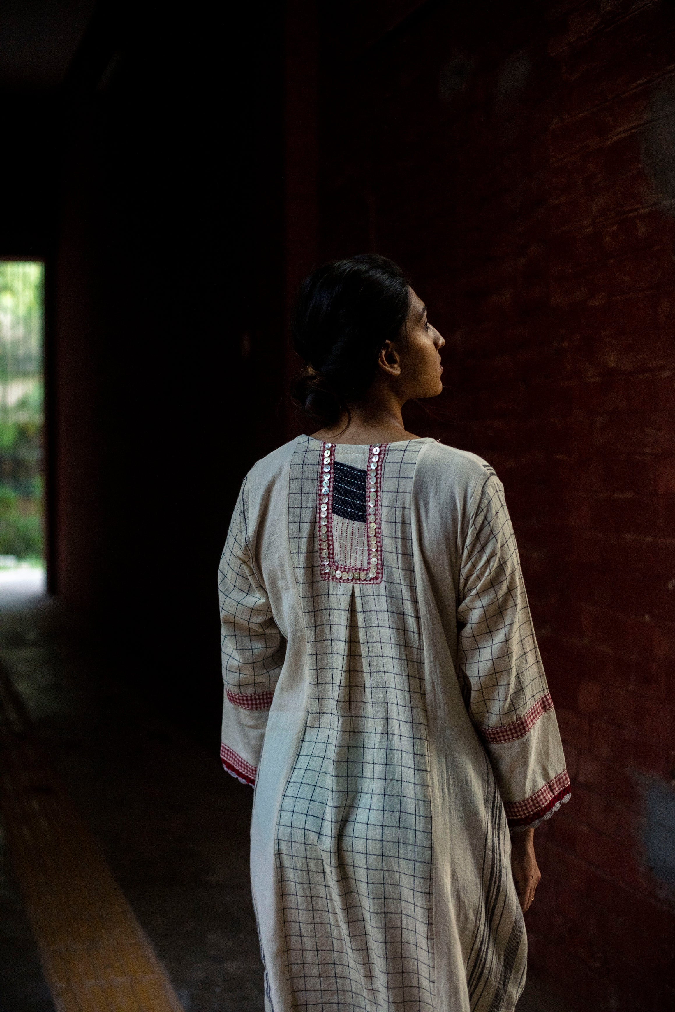 Kylo V-Neck Ivory Dress