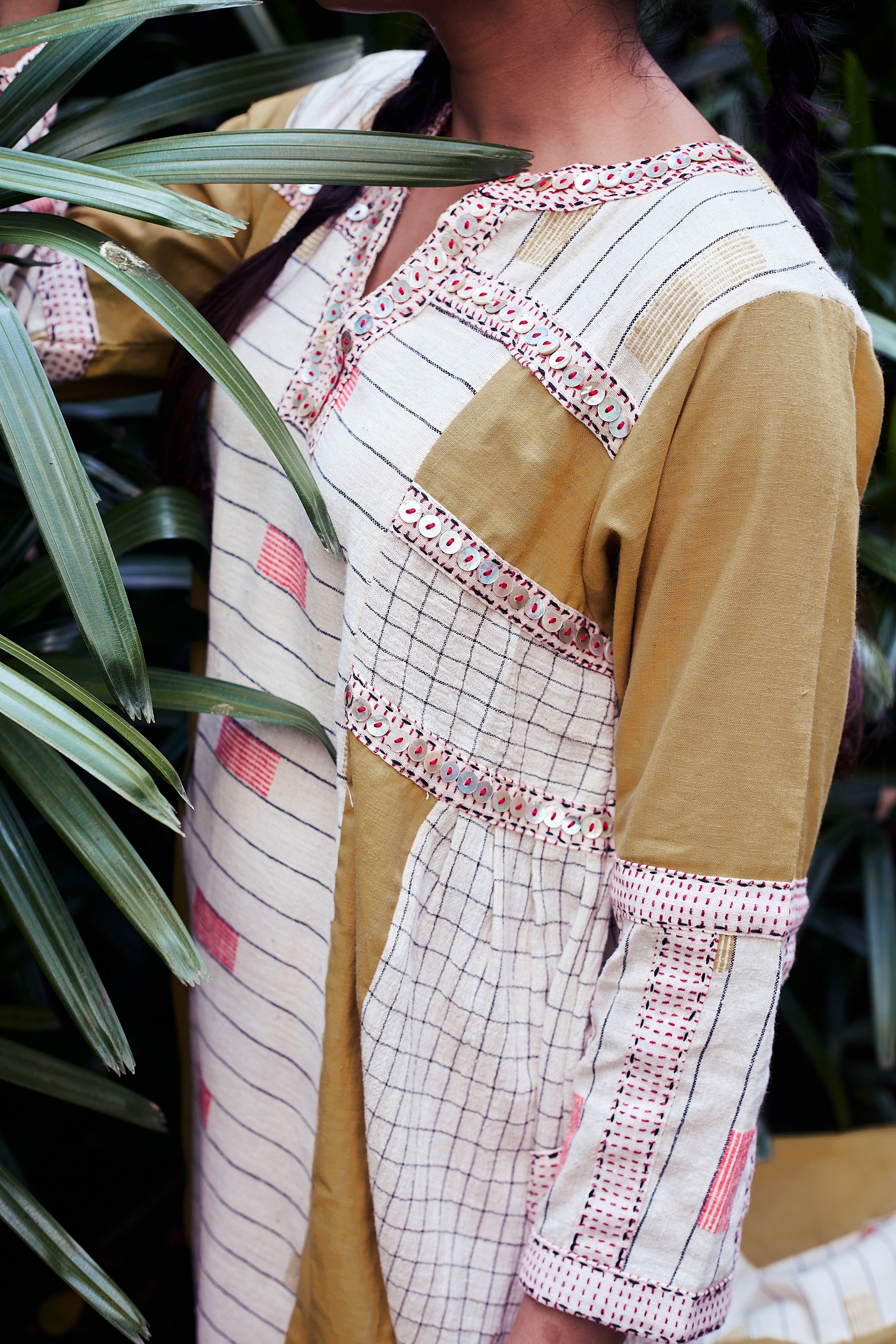 Ivory-Mustard Sina Loose Fit Cotton Dress - Side Detail Image