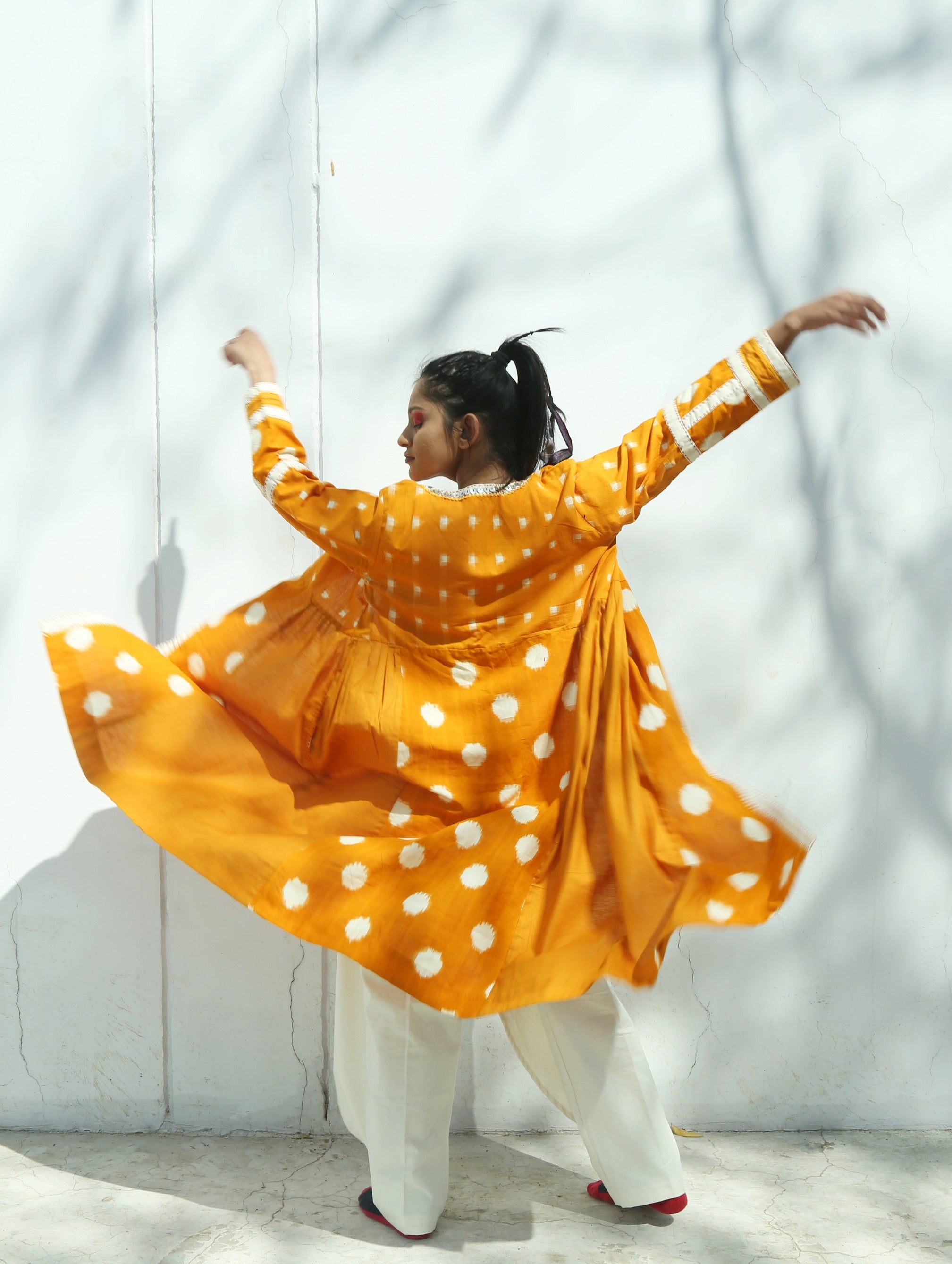 Meera 3 Piece Trouser - Jacket Set - Back Image