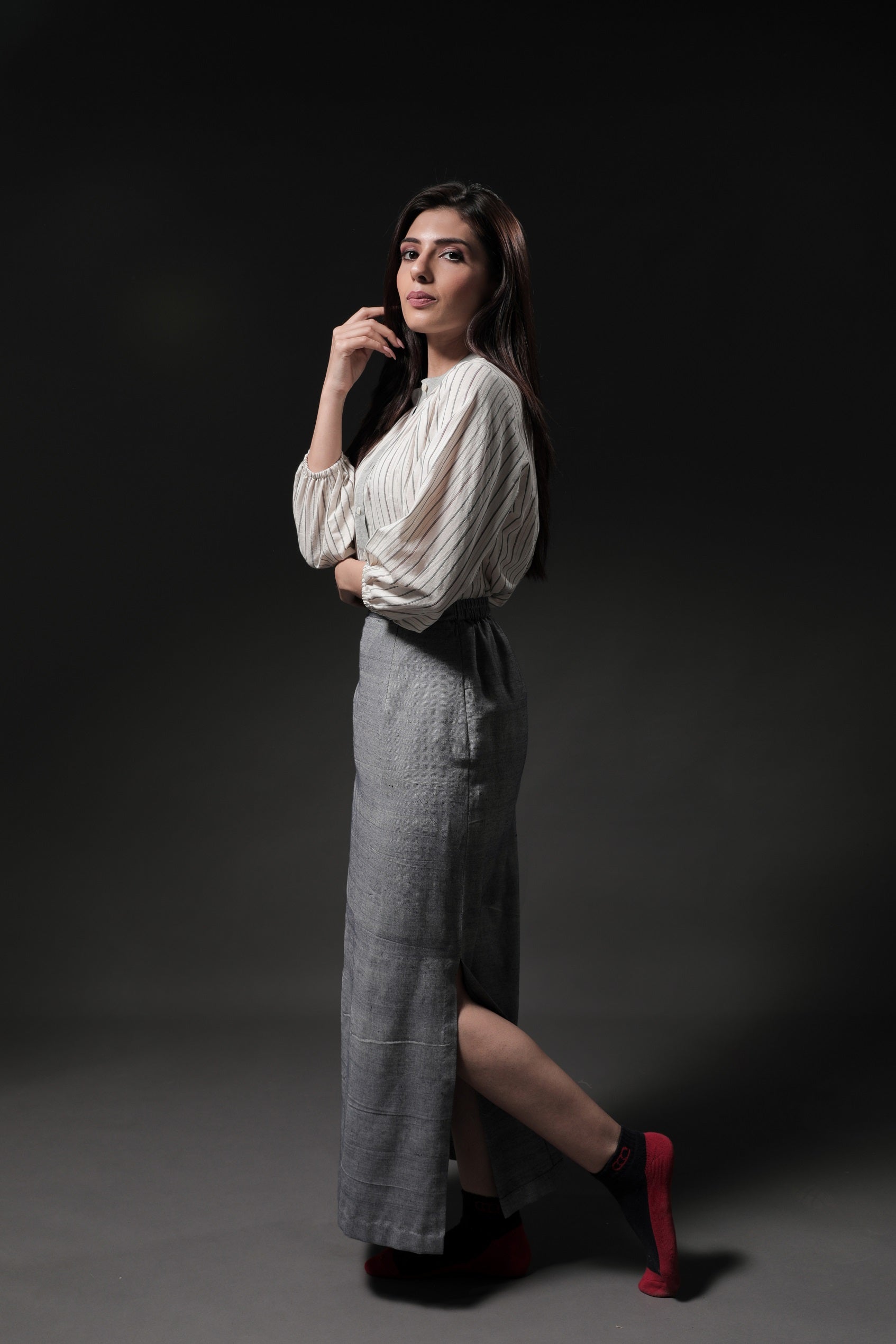 Murraya Round Neck Shirt - Side Image